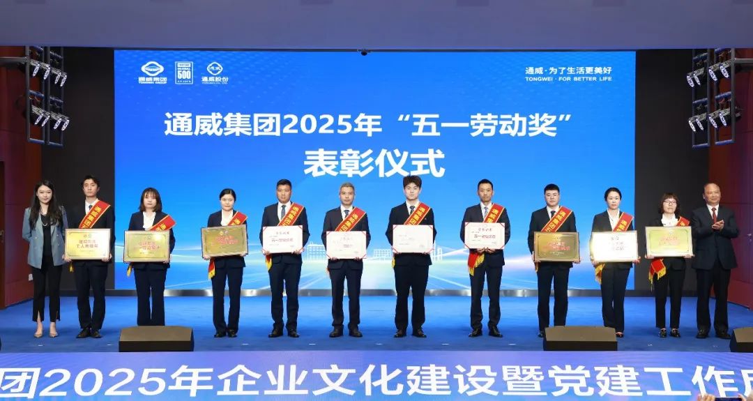 04bc1973713e187e9498e6ec5093c9f2.jpg 04bc1973713e187e9498e6ec5093c9f2.jpg