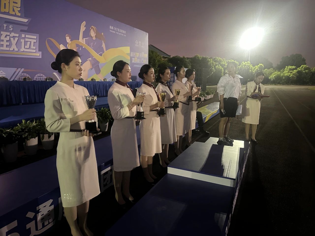 3aff516c439ef19ae5d6884184259b9d.jpg 3aff516c439ef19ae5d6884184259b9d.jpg