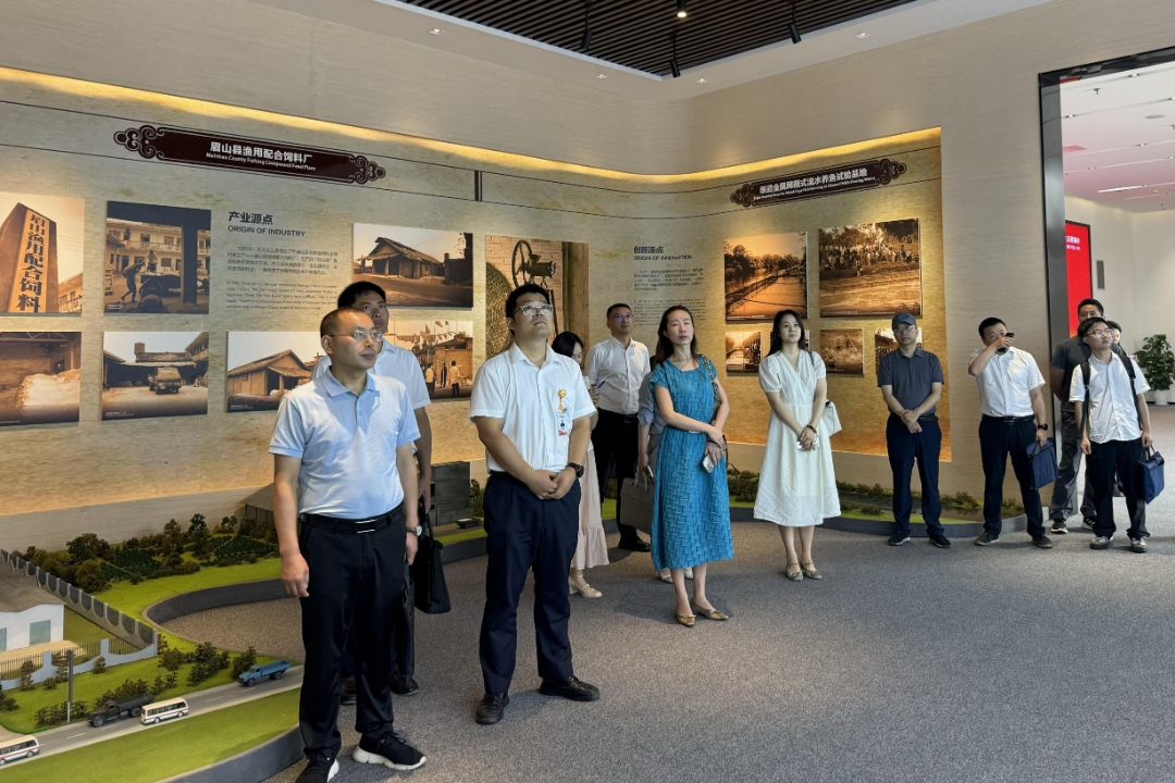 7c54dc3869e1383d6c5bdd2c37931bda.jpg 7c54dc3869e1383d6c5bdd2c37931bda.jpg