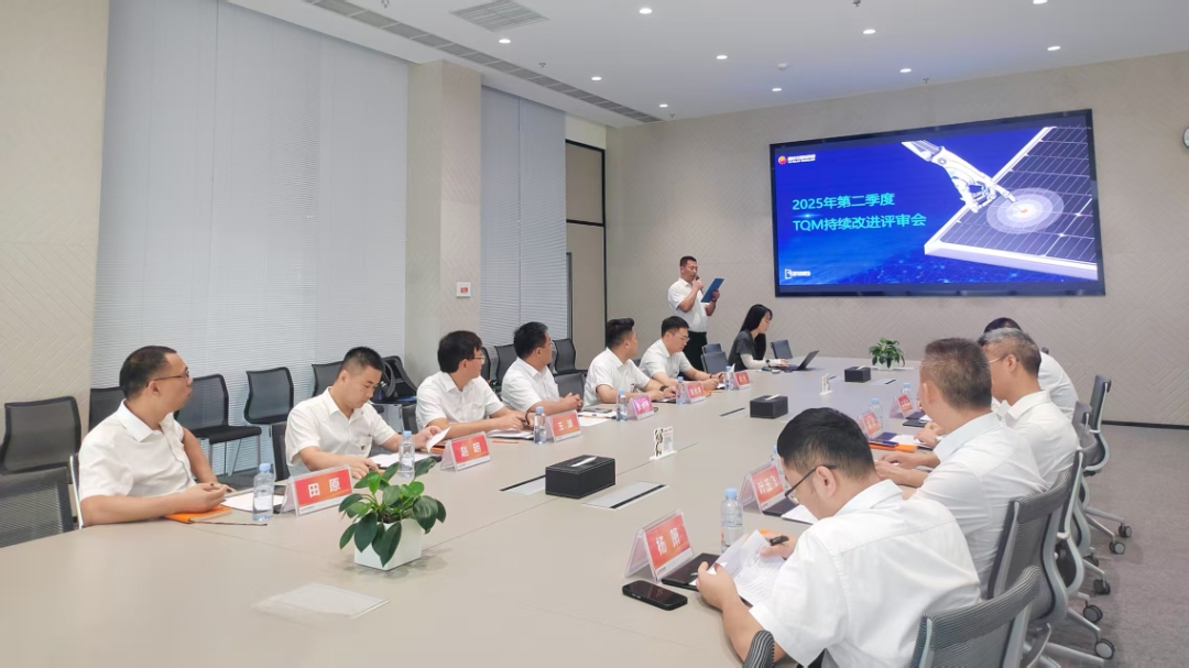 b1471799667db3f046b134d405435012.jpg b1471799667db3f046b134d405435012.jpg