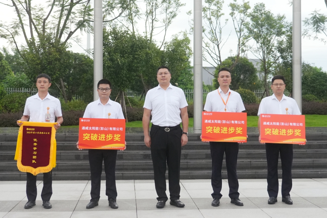 f8d4214c0ef8711c0f89bed32292c725.jpg f8d4214c0ef8711c0f89bed32292c725.jpg