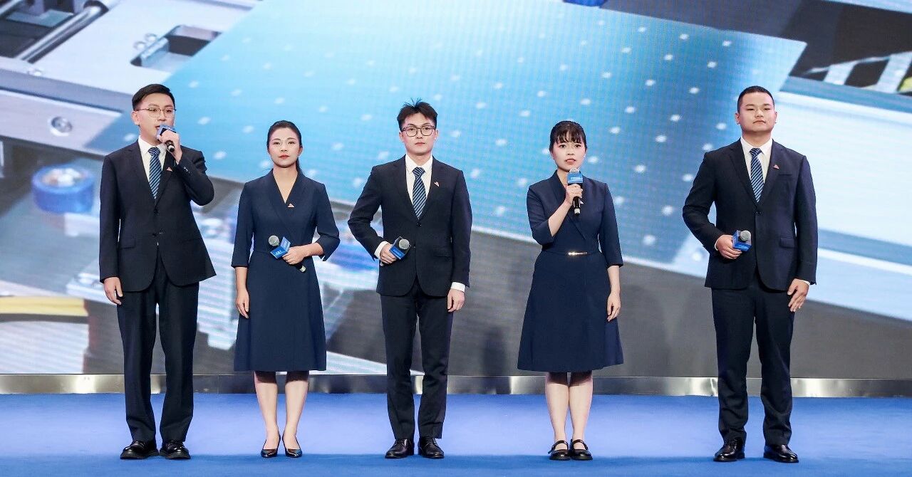 f01d3987e77d0d8b7f020d8a6d0c86dc.jpg f01d3987e77d0d8b7f020d8a6d0c86dc.jpg