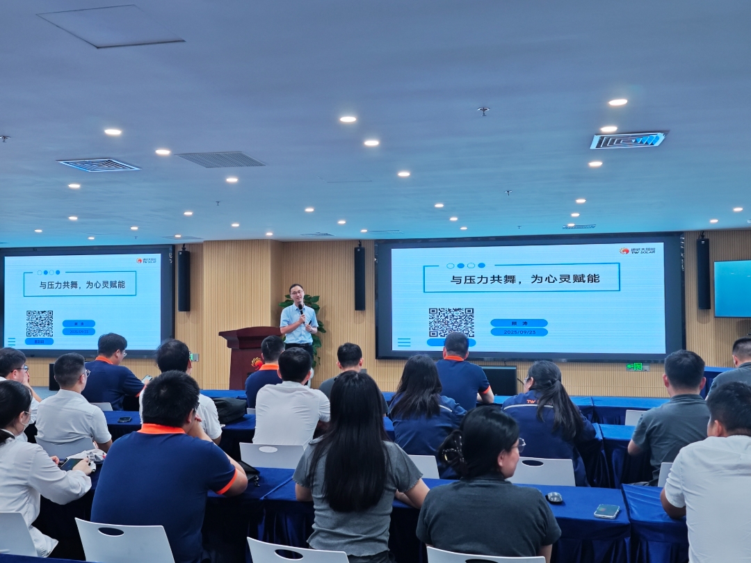 4745dcc8f700da7abc989312e2f1d65a.jpg 4745dcc8f700da7abc989312e2f1d65a.jpg