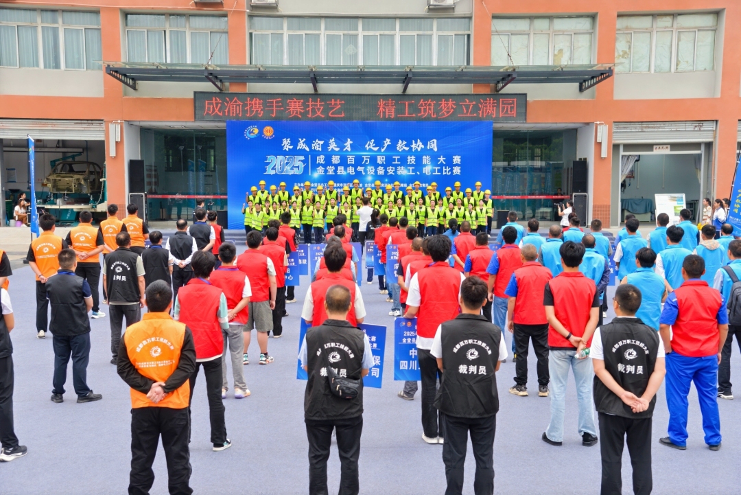 72ef196dfd141d93df71d3f4cfed796b.jpg 72ef196dfd141d93df71d3f4cfed796b.jpg