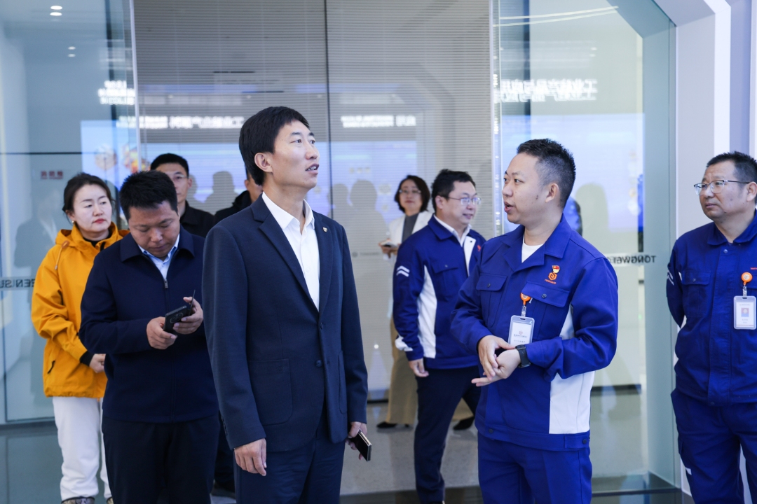 43b999c449ff39d58f02b7c8ee55c71e.jpg 43b999c449ff39d58f02b7c8ee55c71e.jpg