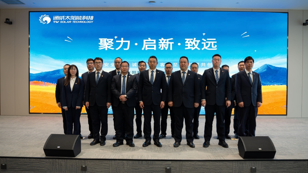 6f0d057ae22351ad355e809e3f7b01ed.jpg 6f0d057ae22351ad355e809e3f7b01ed.jpg