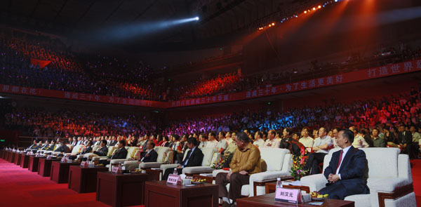 晚會(huì)現(xiàn)場(chǎng)嘉賓云集